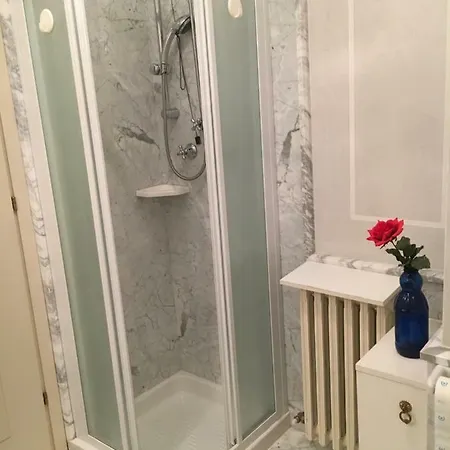 Esmeralda Apartment *